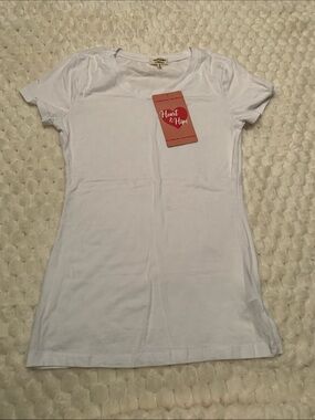 Heart Hips White Crewneck Tee, Size Medium, NWT